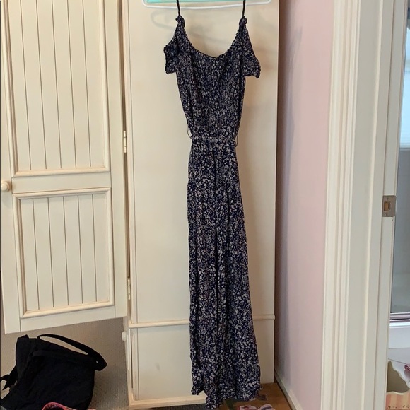 Jumpsuit - Picture 3 of 4